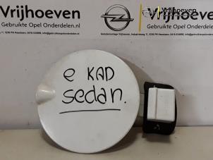 Usagé Clapet réservoir Opel Kadett E (39/49) 1.3 LS,GL,GLS (A13S) Prix € 15,00 Règlement à la marge proposé par Autodemontage Vrijhoeven B.V.