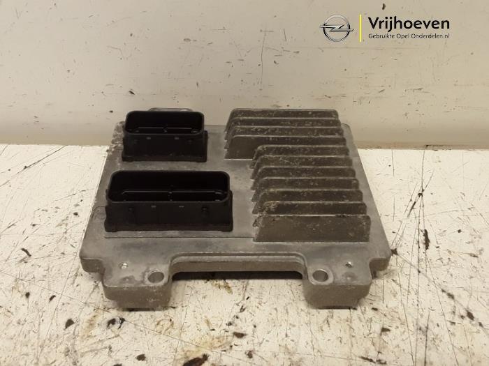 Used Engine management computer Opel Astra J (PC6/PD6/PE6/PF6) 1.6 16V Ecotec Price € 100,00 Margin scheme offered by Autodemontage Vrijhoeven B.V.
