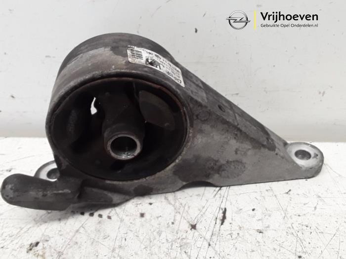 Used Engine mount Opel Meriva (B) 1.7 CDTI 16V Price € 25,00 Margin scheme offered by Autodemontage Vrijhoeven B.V.