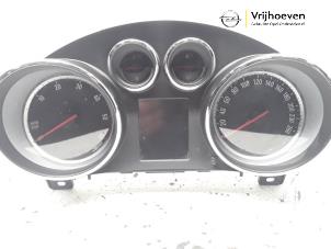 Used Odometer KM Opel Zafira Tourer (P12) 2.0 CDTI 16V 160 Ecotec Price € 125,00 Margin scheme offered by Autodemontage Vrijhoeven B.V.