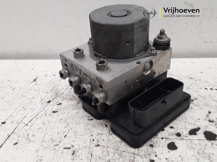 Usagé Bloc ABS Opel Meriva (B) 1.7 CDTI 16V Prix € 225,00 Règlement à la marge proposé par Autodemontage Vrijhoeven B.V.