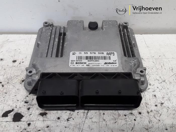Used Engine management computer Opel Insignia 2.0 CDTI 16V 130 Ecotec Price € 100,00 Margin scheme offered by Autodemontage Vrijhoeven B.V.