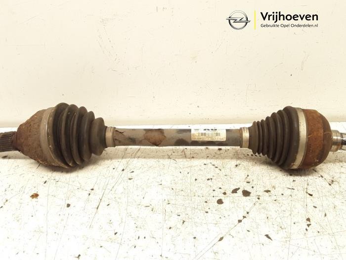 Used Front drive shaft, left Opel Insignia 2.0 CDTI 16V 130 Ecotec Price € 60,00 Margin scheme offered by Autodemontage Vrijhoeven B.V.