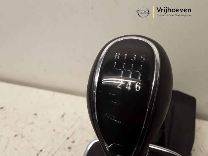Schaltung van een Opel Insignia 2.0 CDTI 16V 140 ecoFLEX 2014