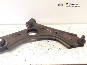 Used Front wishbone, right Opel Combo 1.6 CDTI 16V Price € 50,00 Margin scheme offered by Autodemontage Vrijhoeven B.V.