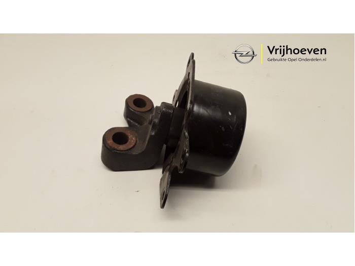 Used Engine mount Opel Combo (Corsa C) 1.7 CDTi 16V Price € 20,00 Margin scheme offered by Autodemontage Vrijhoeven B.V.