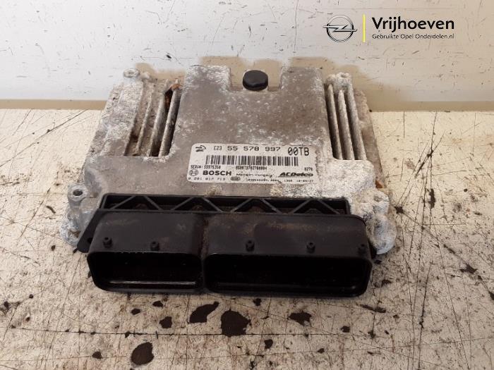Used Engine management computer Opel Corsa D 1.3 CDTi 16V ecoFLEX Price € 100,00 Margin scheme offered by Autodemontage Vrijhoeven B.V.