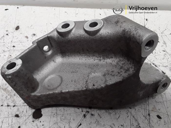 Used Engine mount Opel Mokka/Mokka X 1.6 CDTI 16V 4x4 Price € 30,00 Margin scheme offered by Autodemontage Vrijhoeven B.V.