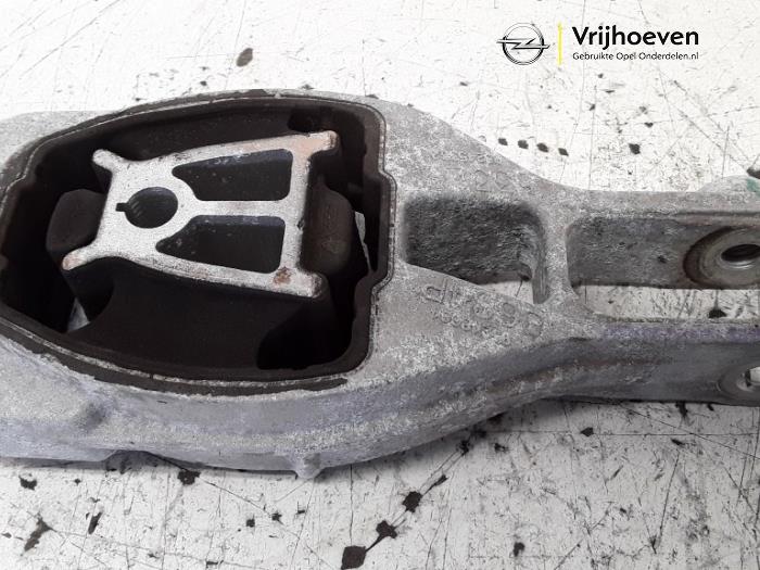 Used Engine mount Opel Mokka/Mokka X 1.6 CDTI 16V 4x4 Price € 50,00 Margin scheme offered by Autodemontage Vrijhoeven B.V.