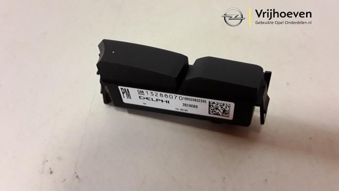 Gebrauchte Abdeckplatte sonstige Opel Astra J (PC6/PD6/PE6/PF6) 1.4 Turbo 16V Preis € 10,00 Margenregelung angeboten von Autodemontage Vrijhoeven B.V.