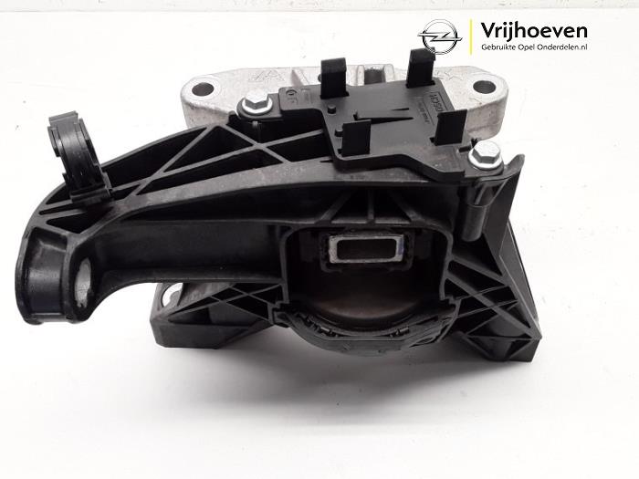Used Engine mount Opel Grandland (X) 1.5 CDTI 130 Price € 25,00 Margin scheme offered by Autodemontage Vrijhoeven B.V.