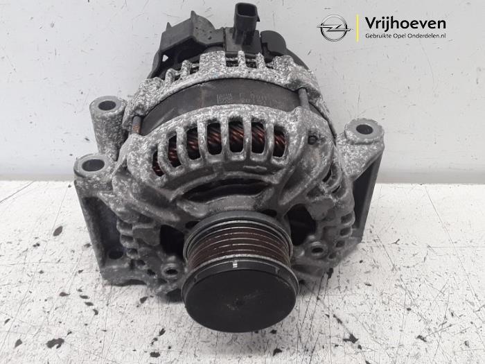 Begagnade Dynamo Opel Corsa E 1.3 CDTi 16V ecoFLEX Pris € 70,00 Marginaltabell erbjuds av Autodemontage Vrijhoeven B.V.