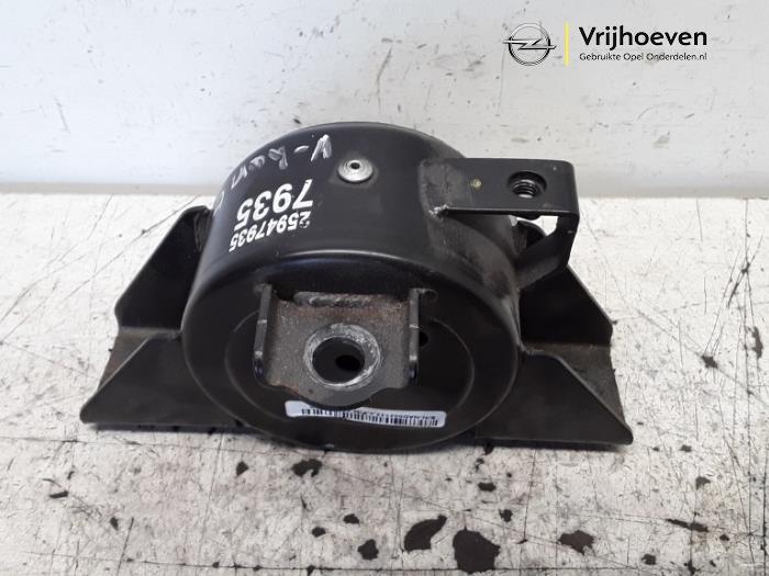 Engine mount from a Opel Mokka X 1.6 16V 2018
