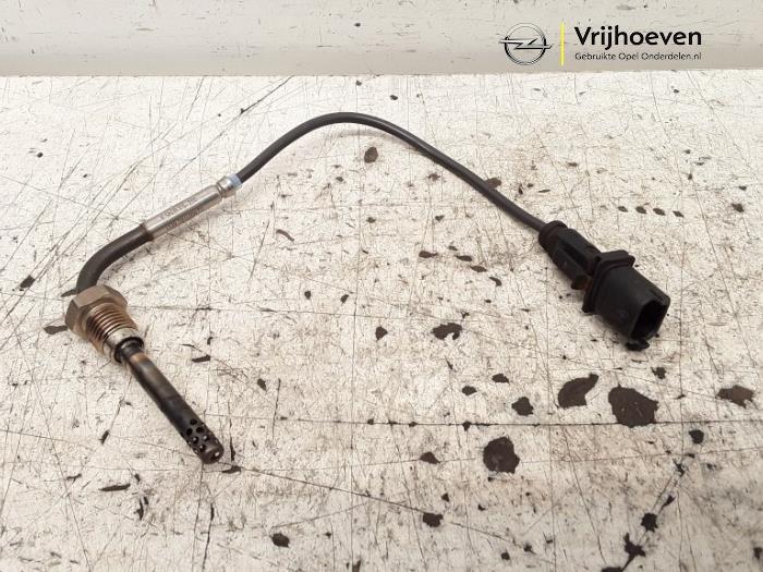 Begagnade Partikelfiltersensor Opel Zafira Tourer (P12) 2.0 CDTI 16V 160 Ecotec Pris € 20,00 Marginaltabell erbjuds av Autodemontage Vrijhoeven B.V.