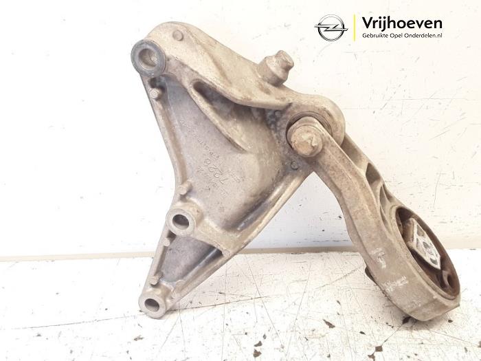 Gearbox mount from a Opel Corsa E 1.4 16V 2015