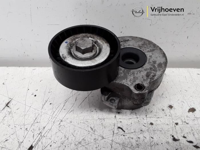 Usados Tensor correa múltiple Opel Corsa D 1.3 CDTi 16V ecoFLEX Precio € 30,00 Norma de margen ofrecido por Autodemontage Vrijhoeven B.V.