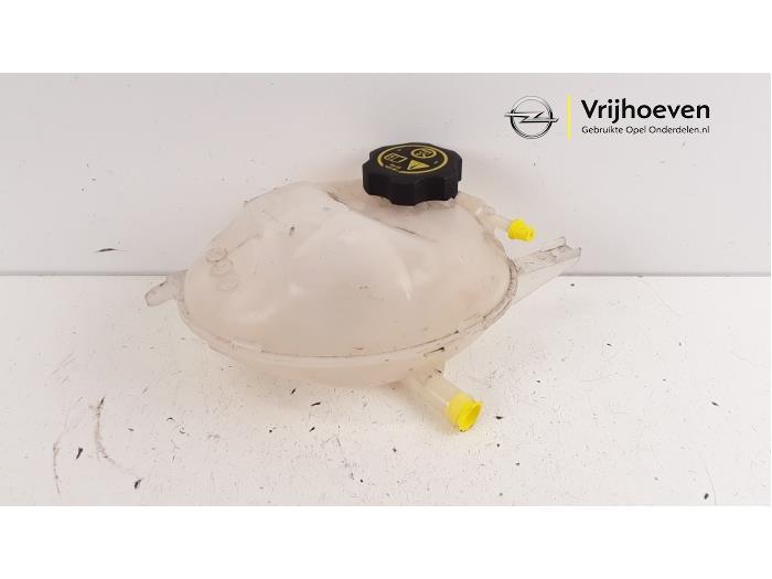 Expansion vessel from a Opel Astra K 1.4 Turbo 16V 2018
