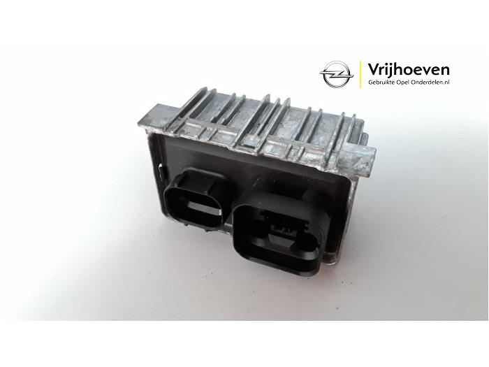 Glow plug relay Opel Corsa D 1.3 CDTi 16V ecoFLEX 055574293
