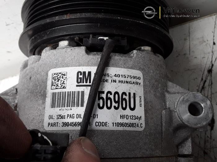 Air conditioning pump from a Opel Zafira Tourer (P12) 1.4 Turbo 16V Ecotec 2016