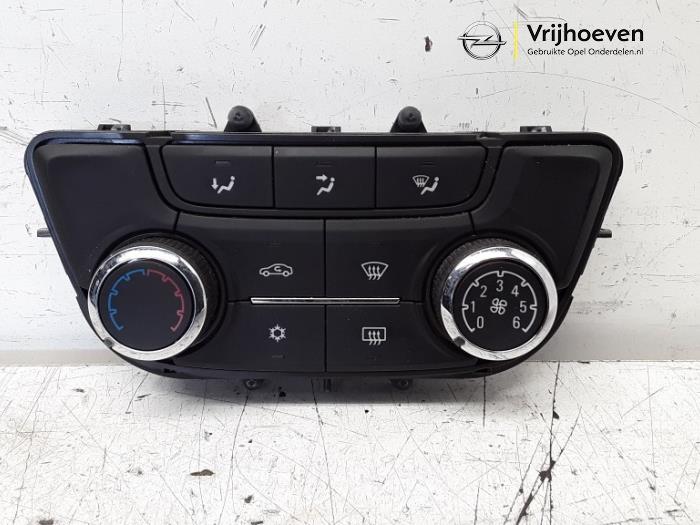 Heater control panel Opel Zafira Tourer 1.4 Turbo 16V Ecotec 01561