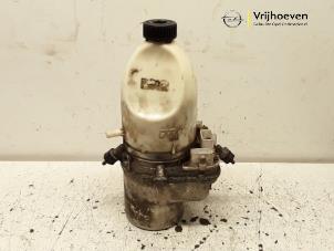Used Power steering pump Opel Vectra C GTS 1.8 16V Price € 75,00 Margin scheme offered by Autodemontage Vrijhoeven B.V.