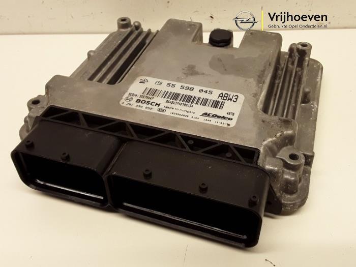 Used Engine management computer Opel Insignia 2.0 CDTI 16V 120 ecoFLEX Price € 50,00 Margin scheme offered by Autodemontage Vrijhoeven B.V.