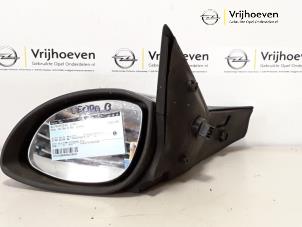 Usagé Rétroviseur extérieur gauche Opel Vectra B (38) 1.6 16V Ecotec Prix € 15,00 Règlement à la marge proposé par Autodemontage Vrijhoeven B.V.