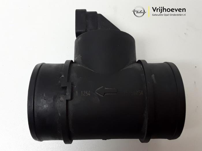 Airflow meter from a Opel Astra H (L48) 1.6 16V Twinport 2004