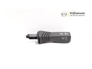 Used Wiper switch Opel Astra H SW (L35) 1.8 16V Price € 10,00 Margin scheme offered by Autodemontage Vrijhoeven B.V.
