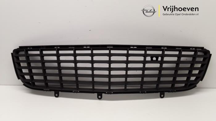 Gebrauchte Grill Opel Astra H (L48) 1.6 16V Twinport Preis € 20,00 Margenregelung angeboten von Autodemontage Vrijhoeven B.V.