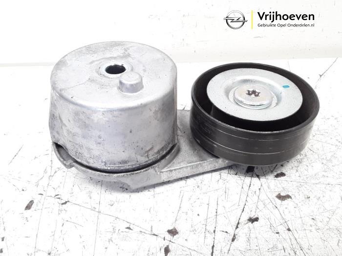 Usados Tensor correa múltiple Opel Karl 1.0 12V Precio € 10,00 Norma de margen ofrecido por Autodemontage Vrijhoeven B.V.
