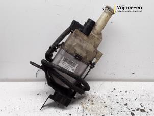 Used Power steering pump Opel Astra Price € 50,00 Margin scheme offered by Autodemontage Vrijhoeven B.V.