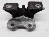 Engine mount from a Opel Corsa C (F08/68) 1.2 16V Twin Port 2007