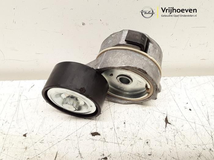 Usados Tensor correa múltiple Opel Grandland (X) 1.2 Turbo 12V Precio € 25,00 Norma de margen ofrecido por Autodemontage Vrijhoeven B.V.