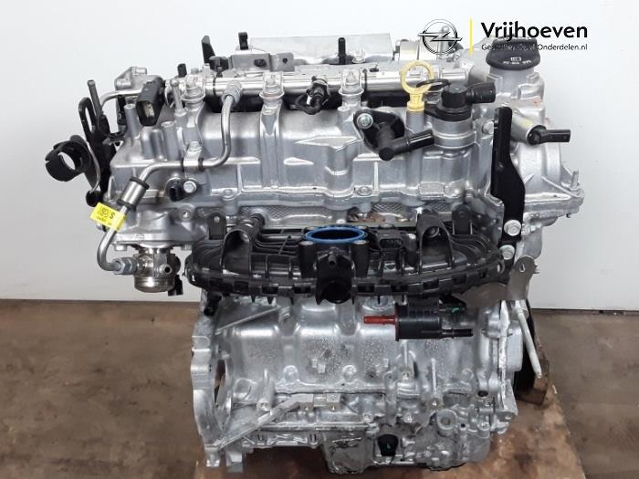 Motor van een Opel Astra K Sports Tourer 1.4 Turbo 16V 2019