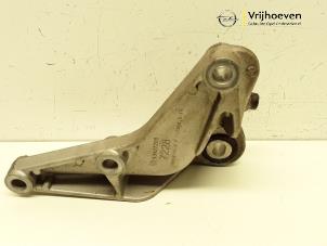 Used Gearbox mount Opel Corsa E 1.4 16V Price € 20,00 Margin scheme offered by Autodemontage Vrijhoeven B.V.