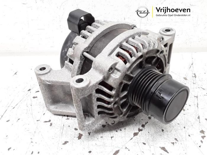 Usagé Dynamo Opel Karl 1.0 12V Prix € 45,00 Règlement à la marge proposé par Autodemontage Vrijhoeven B.V.