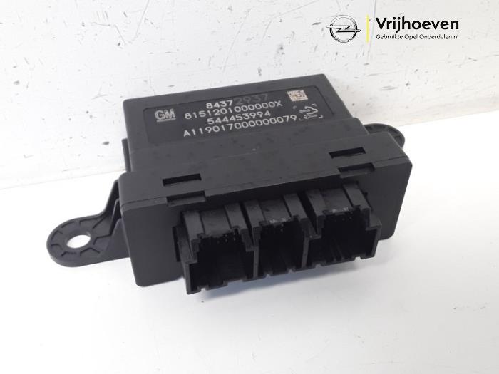 PDC Module from a Opel Astra K Sports Tourer 1.4 Turbo 16V 2019