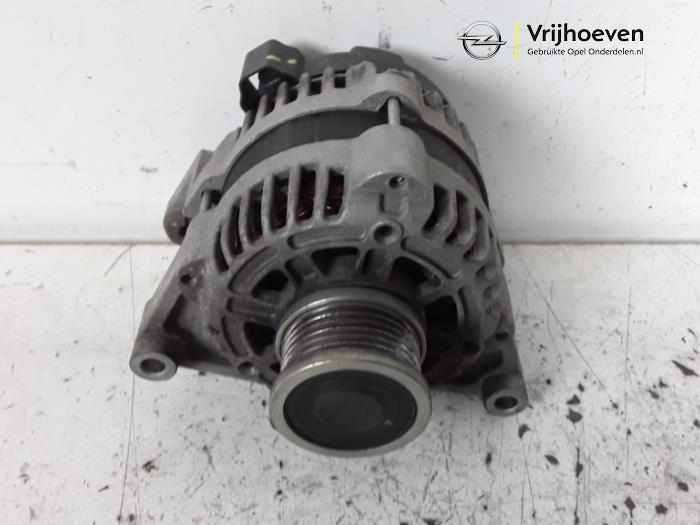 Begagnade Dynamo Opel Adam 1.2 Pris € 30,00 Marginaltabell erbjuds av Autodemontage Vrijhoeven B.V.