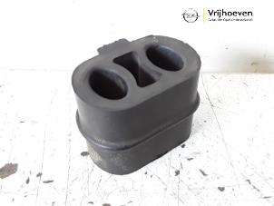 Used Exhaust connector Opel Meriva 1.7 CDTI 16V Price € 0,50 Margin scheme offered by Autodemontage Vrijhoeven B.V.