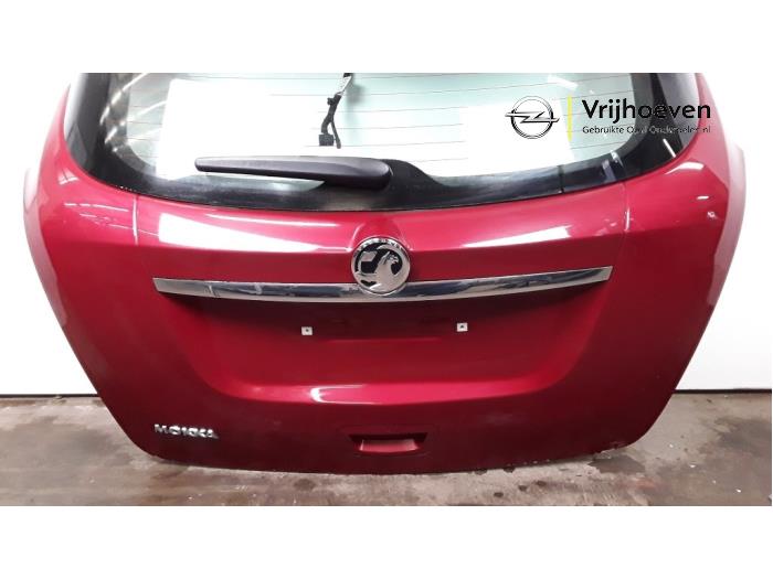 Hayon arrière d'un Vauxhall Mokka/Mokka X 1.6 16V EcoFlex 4x2 2015
