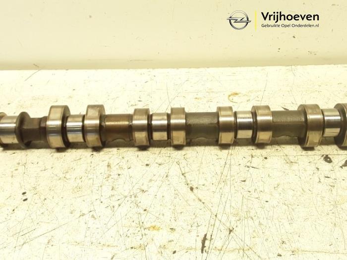 Gebrauchte Nockenwelle Opel Corsa D 1.4 16V Twinport Preis € 75,00 Margenregelung angeboten von Autodemontage Vrijhoeven B.V.
