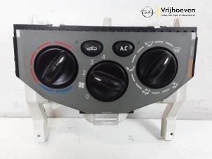 Used Heater control panel Opel Vivaro 2.0 CDTI Price € 25,00 Margin scheme offered by Autodemontage Vrijhoeven B.V.