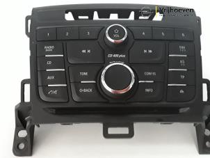 Gebrauchte Radiobedienfeld Opel Zafira Tourer (P12) 2.0 CDTI 16V 130 Ecotec Preis € 40,00 Margenregelung angeboten von Autodemontage Vrijhoeven B.V.