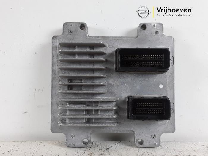 Used Engine management computer Opel Corsa E 1.4 16V Price € 100,00 Margin scheme offered by Autodemontage Vrijhoeven B.V.