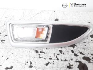 Used Front wing indicator, right Opel Zafira (M75) 2.2 16V Direct Ecotec Price € 40,00 Margin scheme offered by Autodemontage Vrijhoeven B.V.
