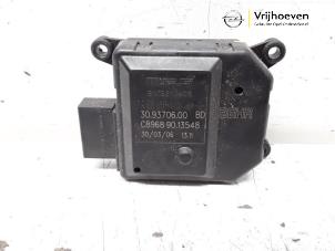 Used Heater valve motor Opel Zafira (M75) 1.6 16V Price € 30,00 Margin scheme offered by Autodemontage Vrijhoeven B.V.
