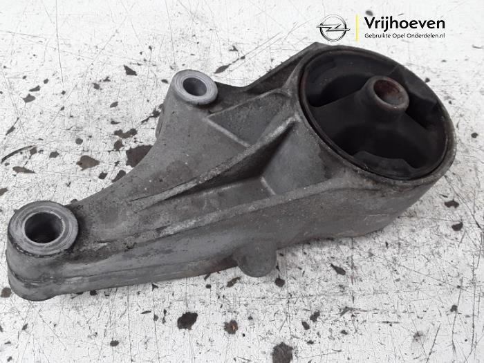 Used Engine mount Opel Astra H SW (L35) 1.6 16V Twinport Price € 20,00 Margin scheme offered by Autodemontage Vrijhoeven B.V.