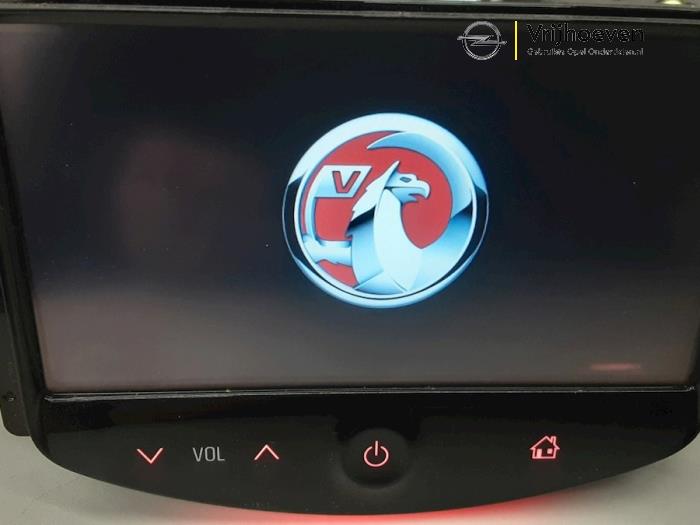 Module radio d'un Opel Corsa E 1.4 Turbo 16V 2015