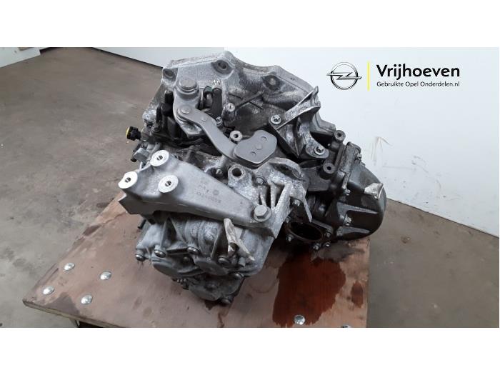 Gearbox Opel Zafira Tourer 1.4 Turbo 16V Ecotec 55495772 M32
